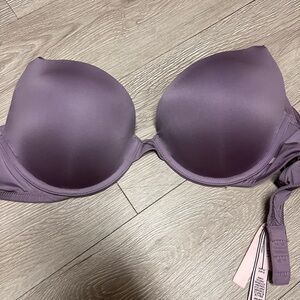 34DD Purple Molded Cup Bra for Everyday Comfort